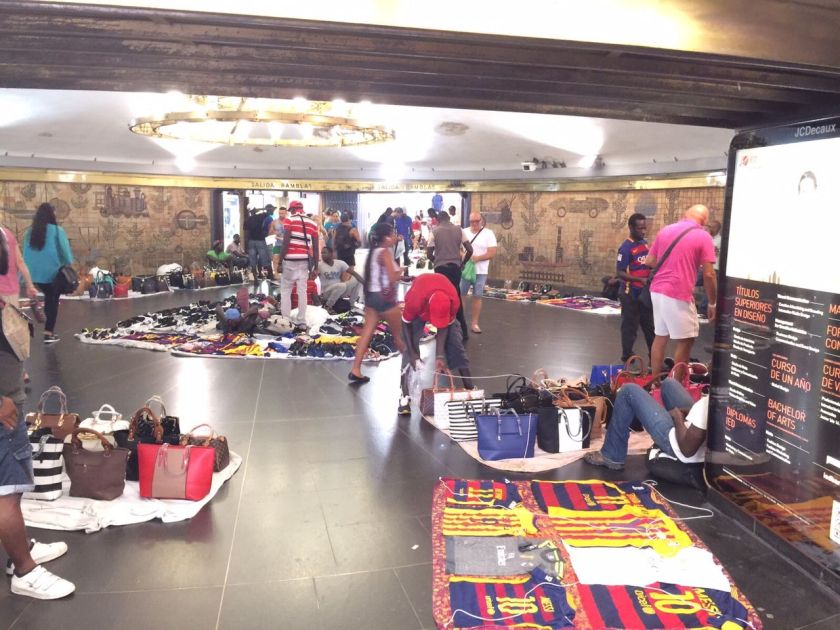 Foto top manta Metro 4 (1)